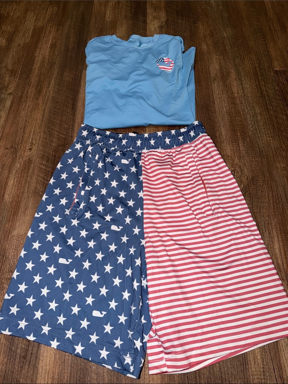 Vineyard Vines Performance Swim Trunks (M 12/14) and Rashguard Shirt (S‎ 7/8)